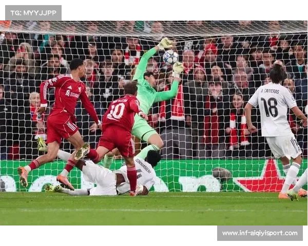 埃基蒂克头球折射破门，利物浦两球领先锁定胜局